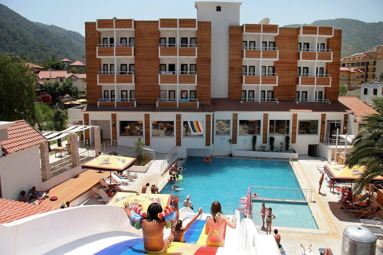 Faros Premium Beach 马尔马里斯 外观 照片