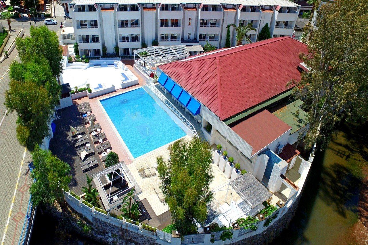 Faros Premium Beach 马尔马里斯 外观 照片