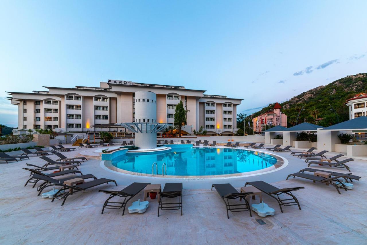 Faros Premium Beach 马尔马里斯 外观 照片