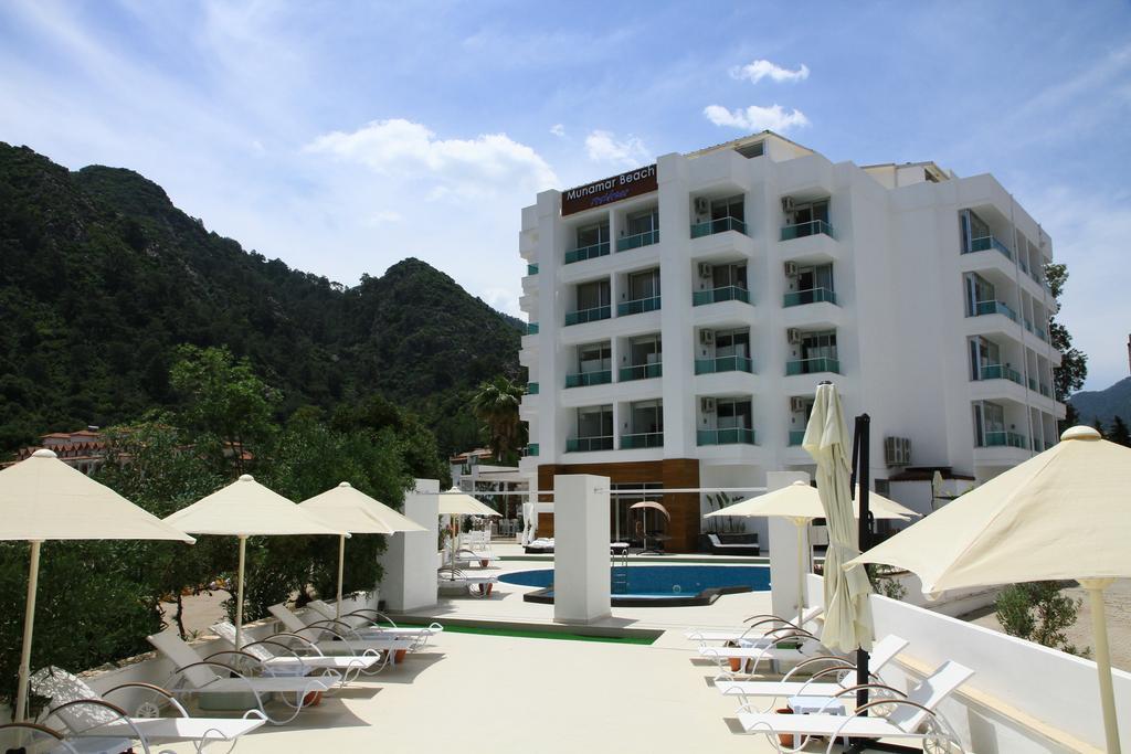 Faros Premium Beach 马尔马里斯 外观 照片